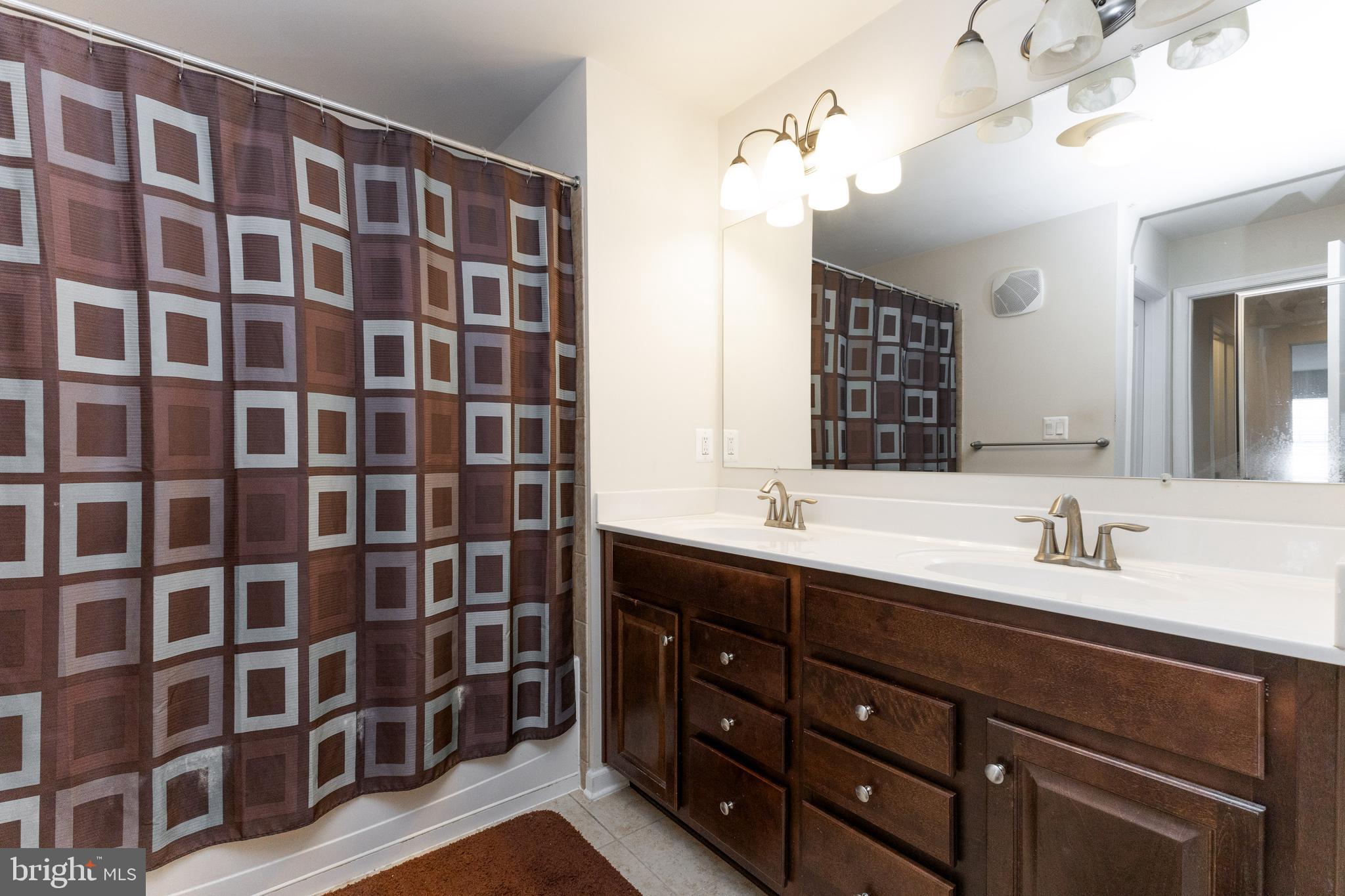 4922 Dane Ridge Cir