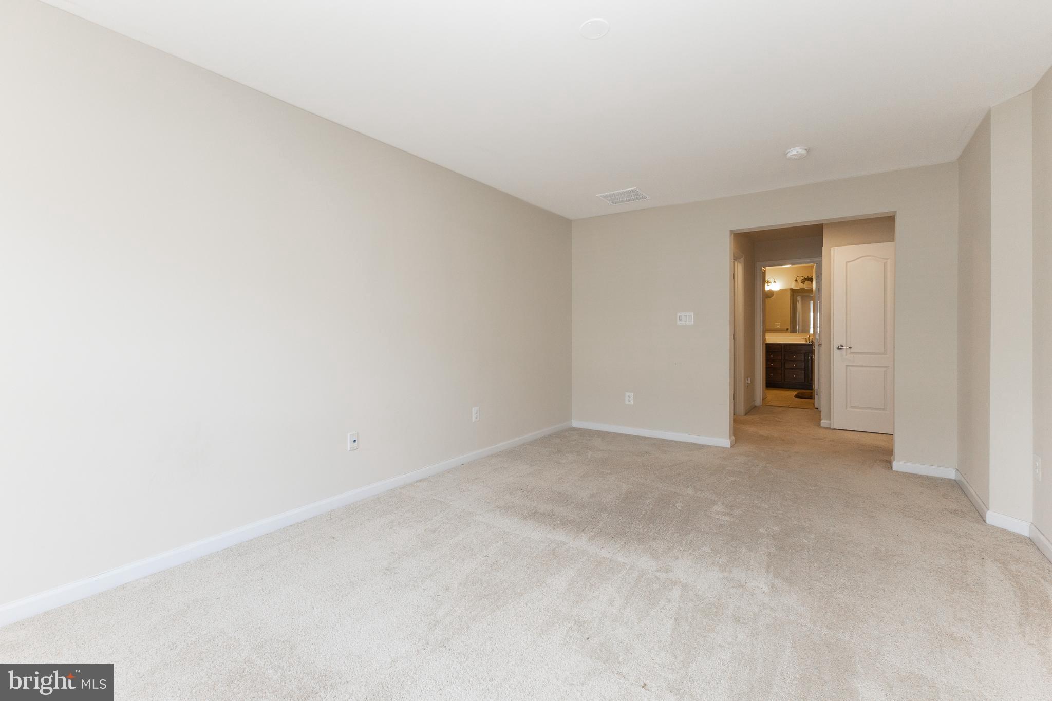 4922 Dane Ridge Cir
