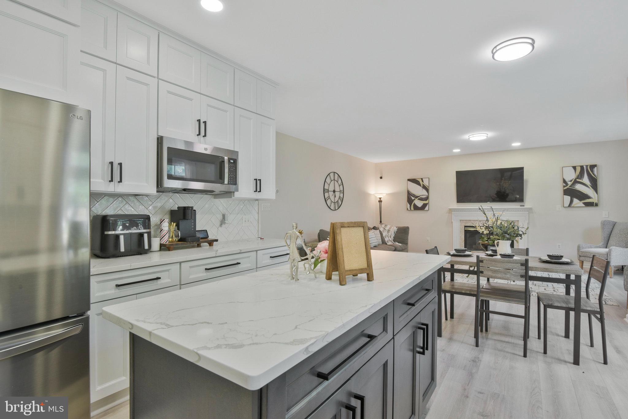 12184 Open Meadow Ln