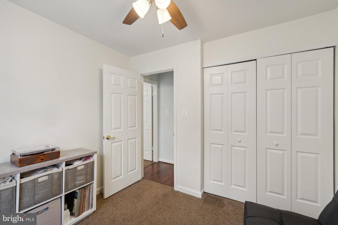 15325 WATERS EDGE CT