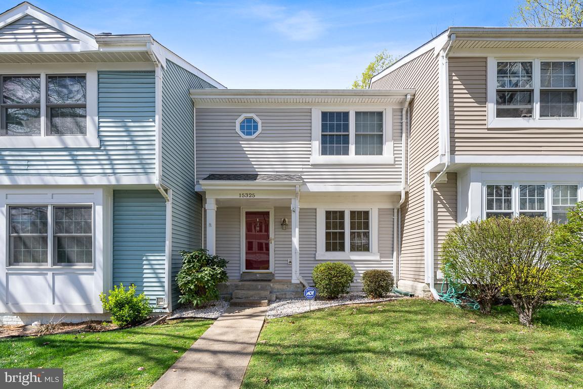 15325 WATERS EDGE CT
