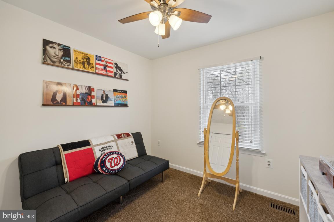 15325 WATERS EDGE CT
