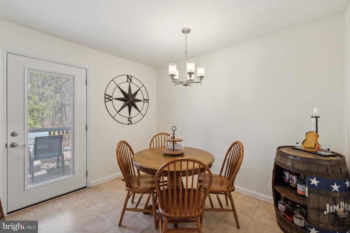 15325 WATERS EDGE CT
