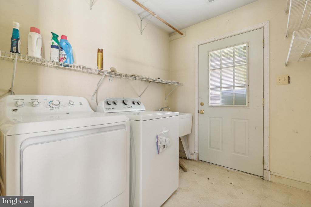 12688 Occoquan Rd