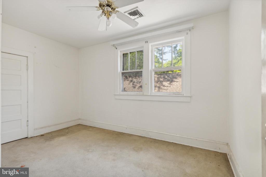 12688 Occoquan Rd