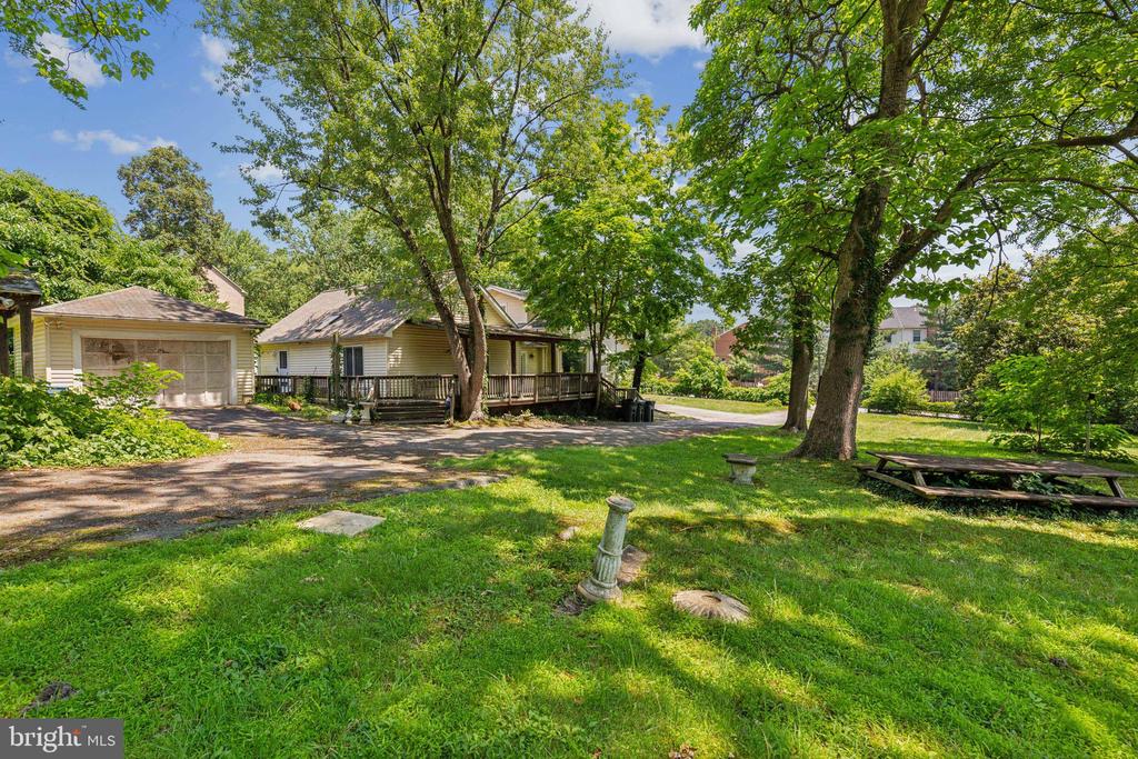 12688 Occoquan Rd
