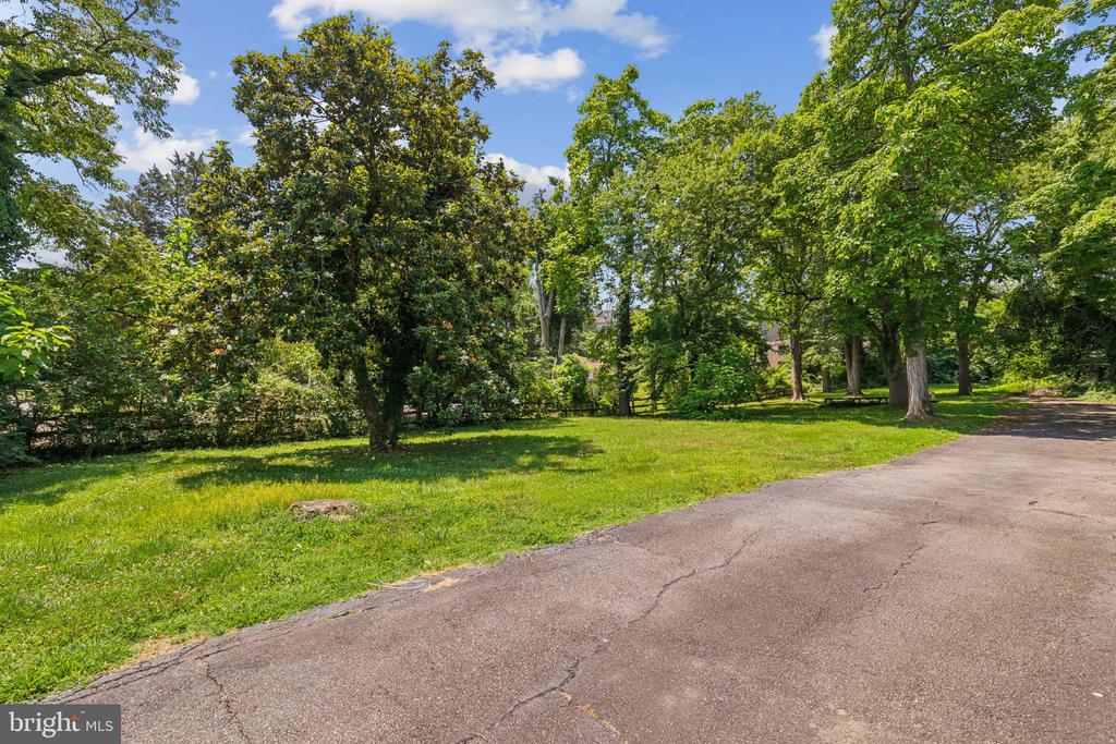 12688 Occoquan Rd