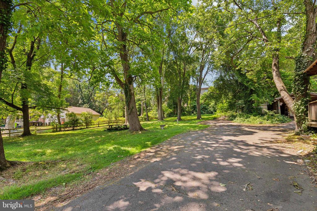 12688 Occoquan Rd