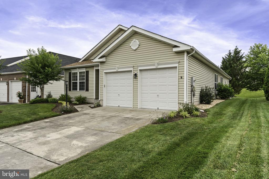 3725 Russett Maple Ct