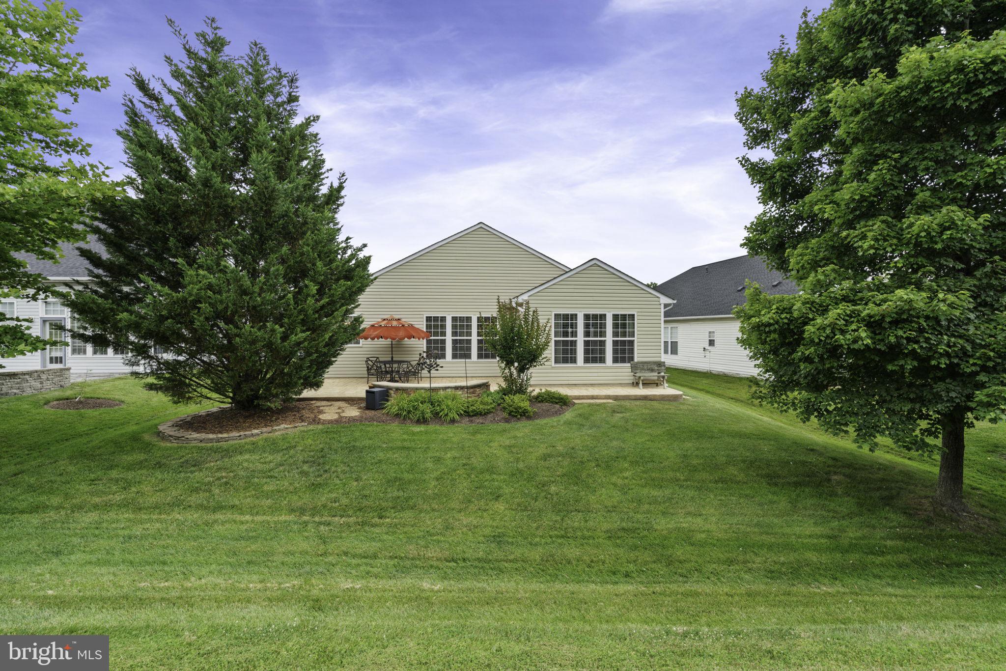 3725 Russett Maple Ct