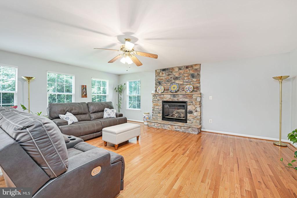 2961 Medford Dr