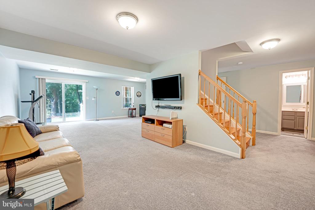 2961 Medford Dr