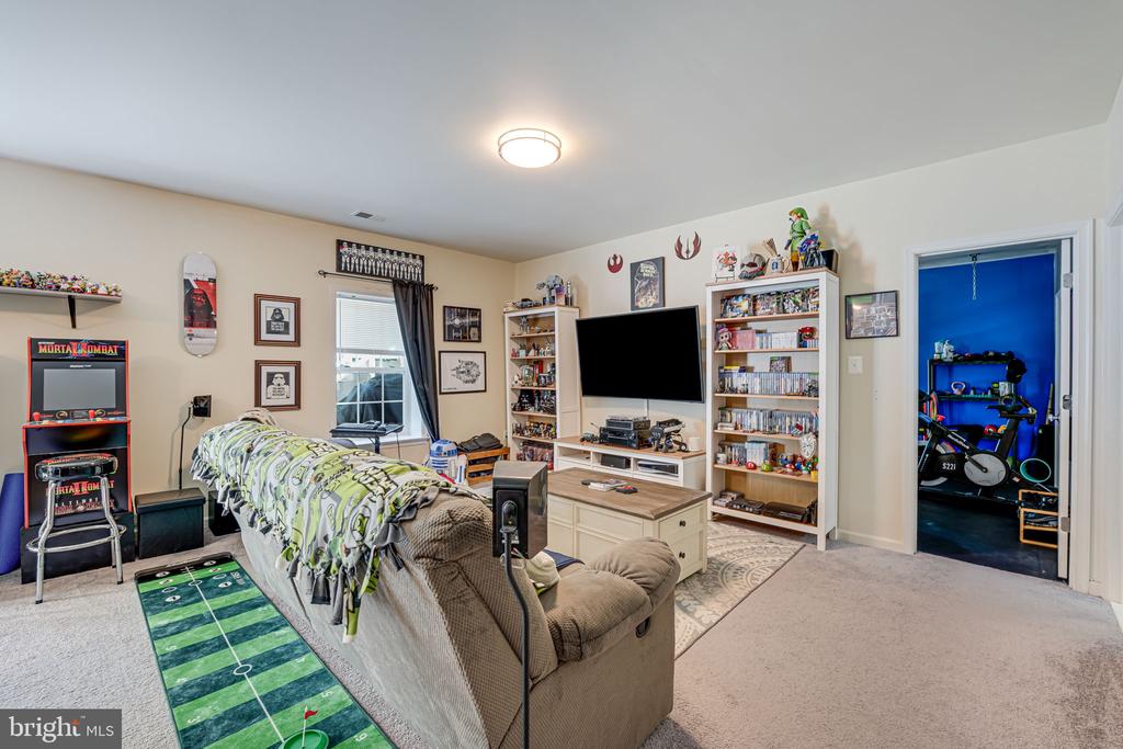 18931 Highland Park Dr