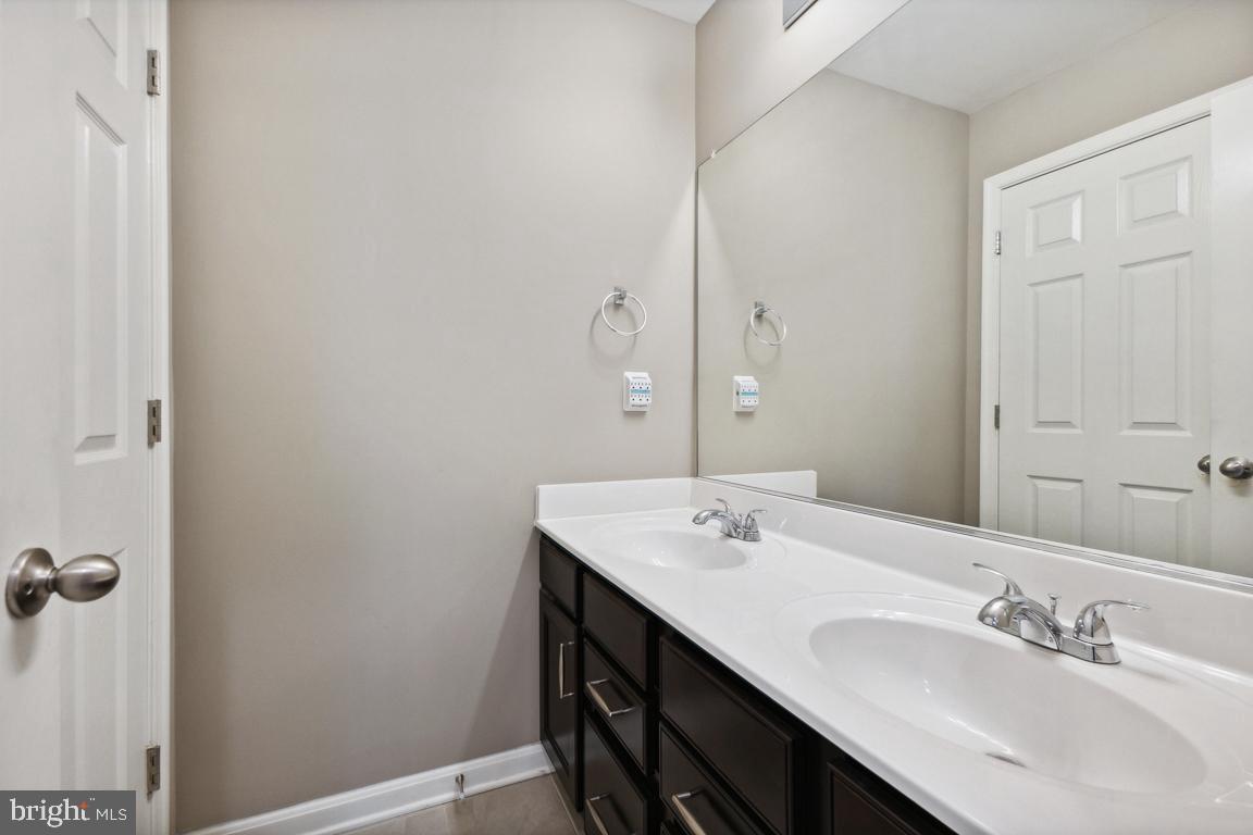 18205 Jillian Ln