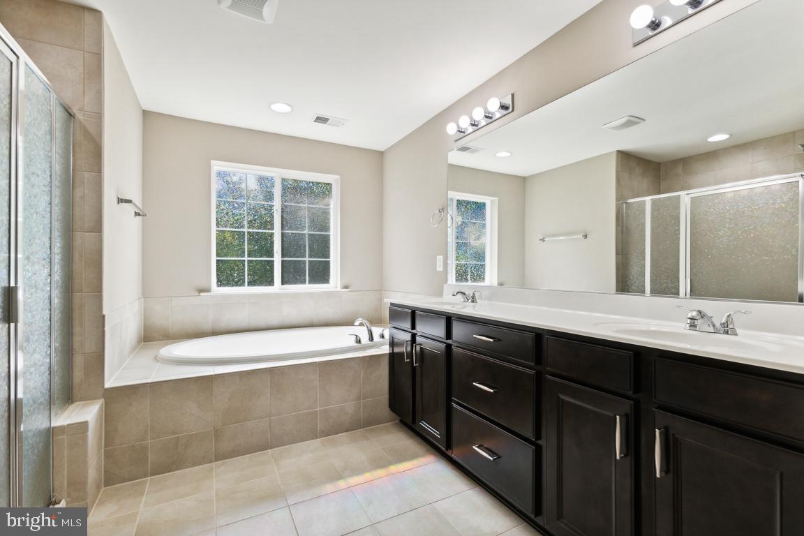 18205 Jillian Ln