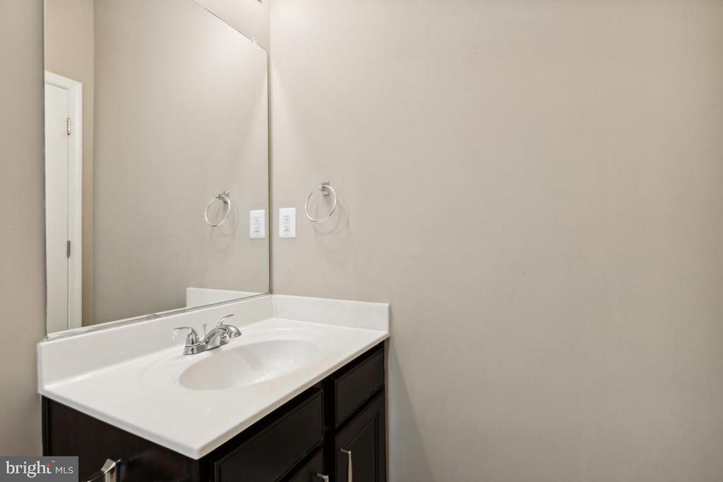 18205 Jillian Ln