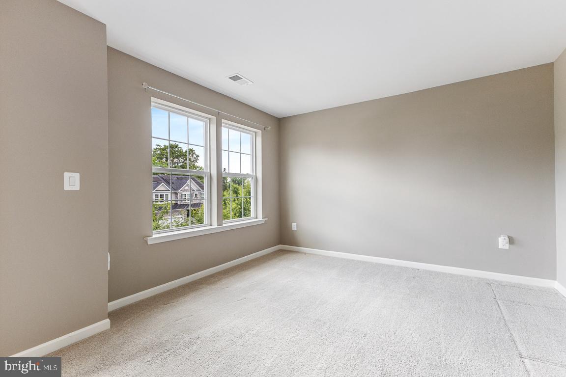 18205 Jillian Ln
