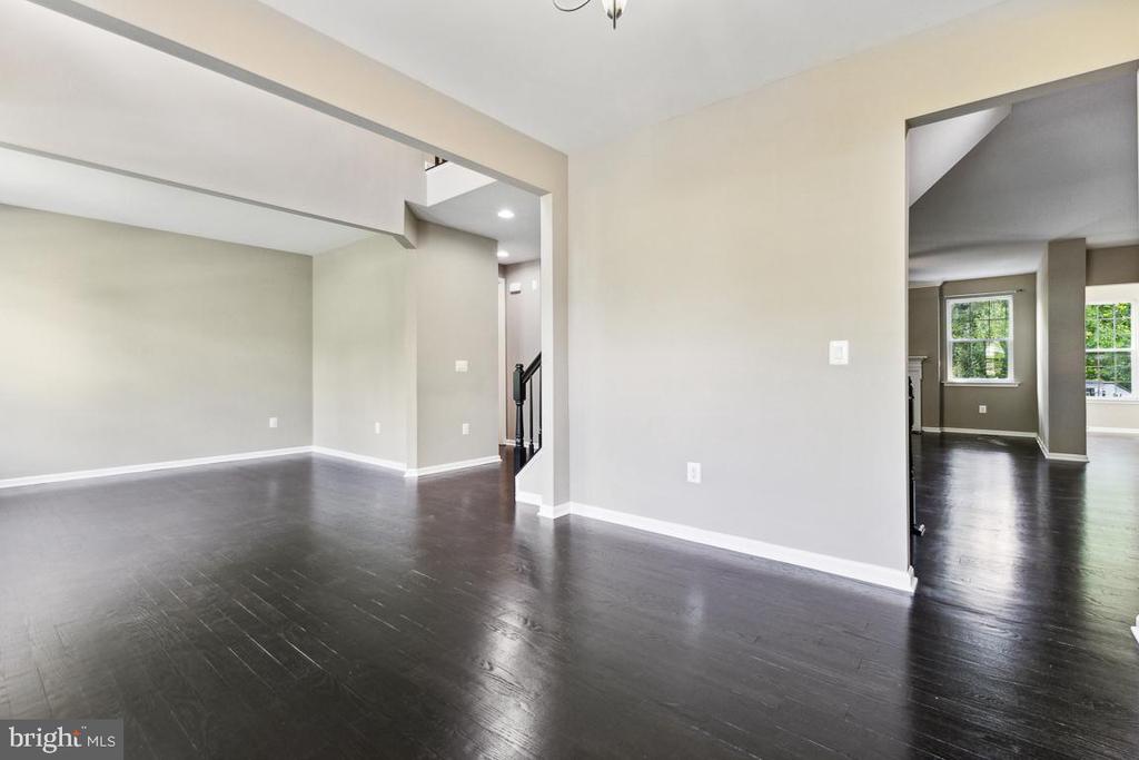 18205 Jillian Ln
