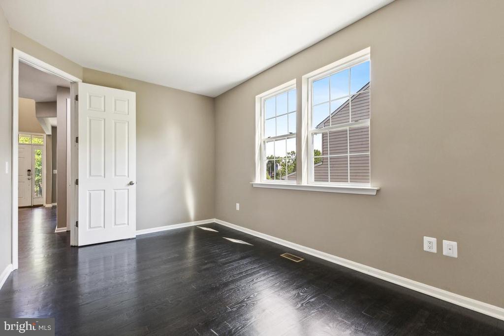 18205 Jillian Ln