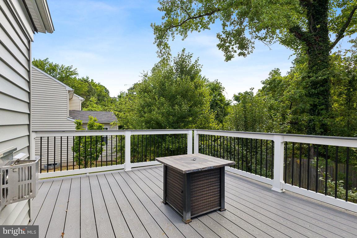 18205 Jillian Ln