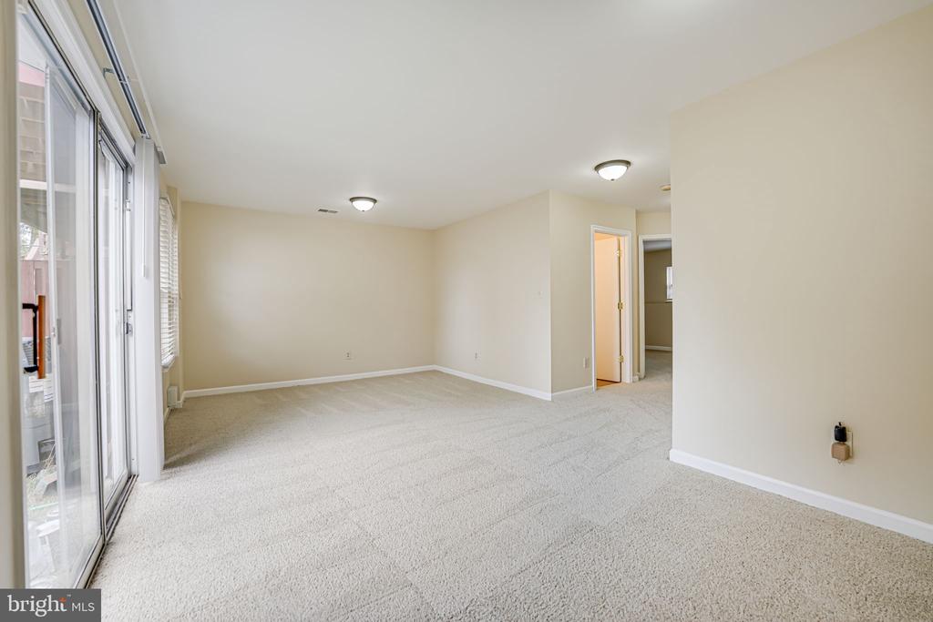 17270 Garcia Way
