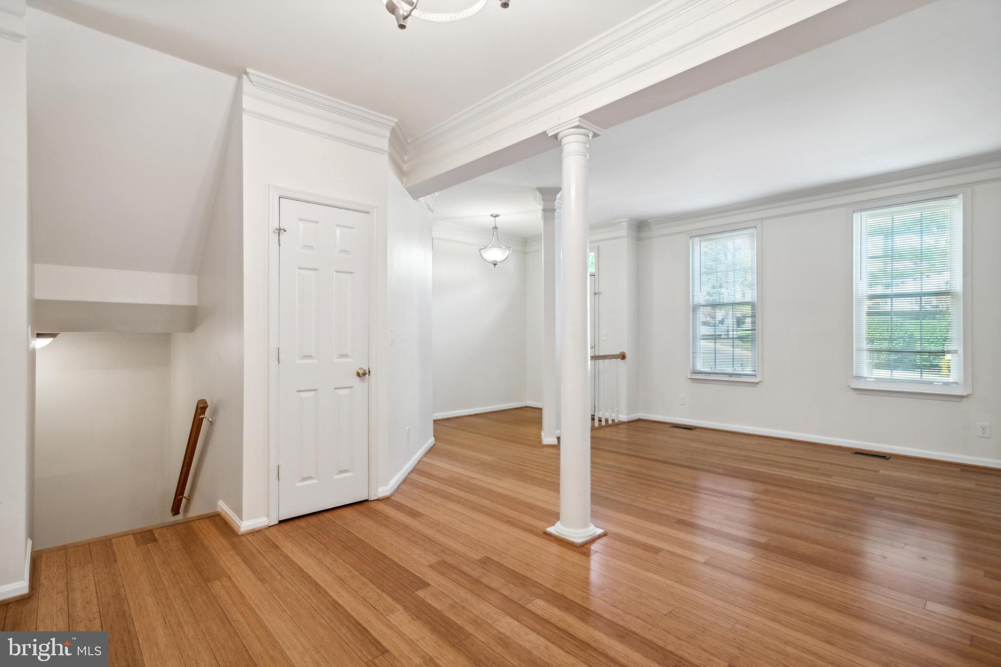 4969 Buena Vista Dr
