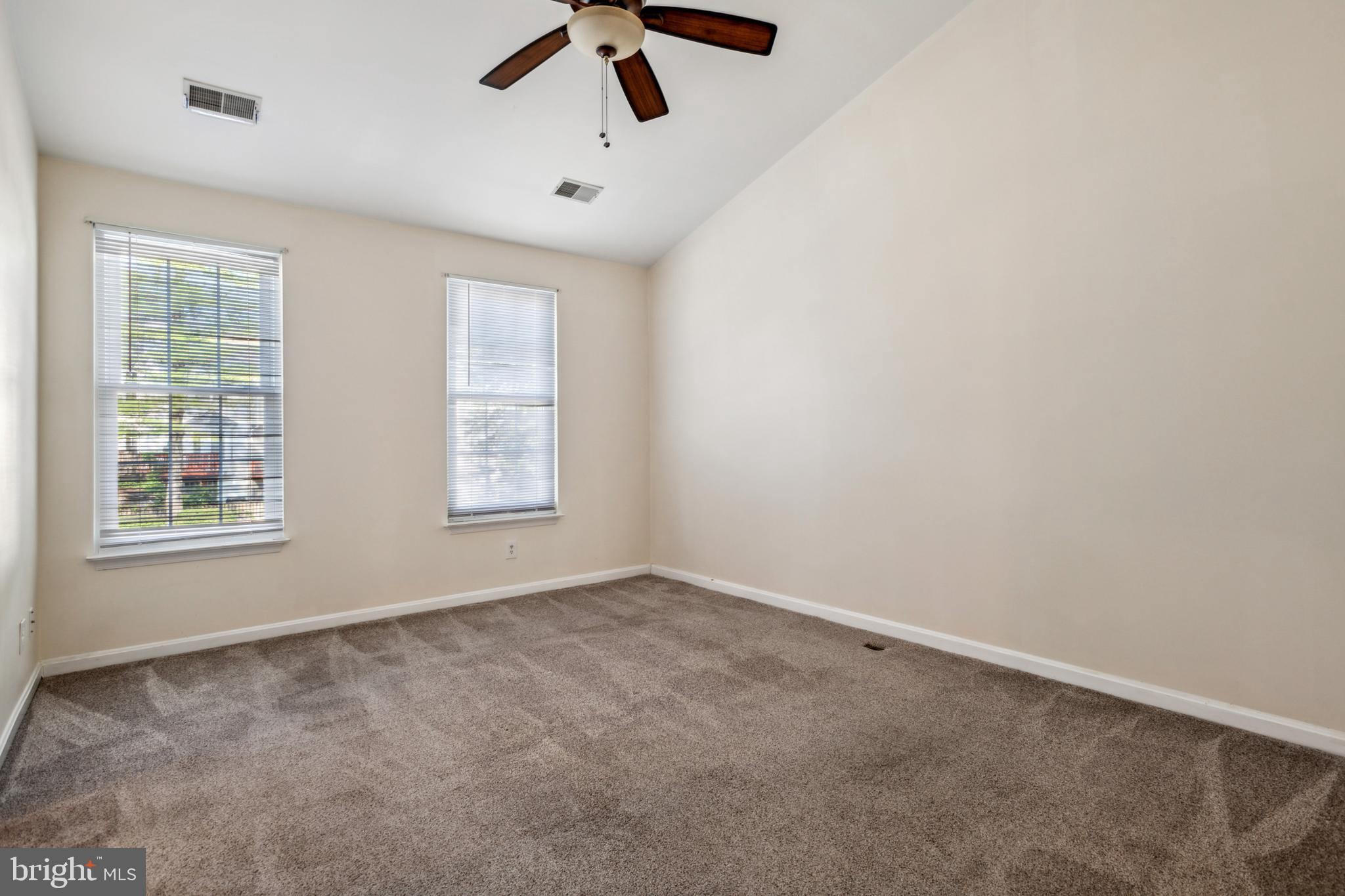 4969 Buena Vista Dr