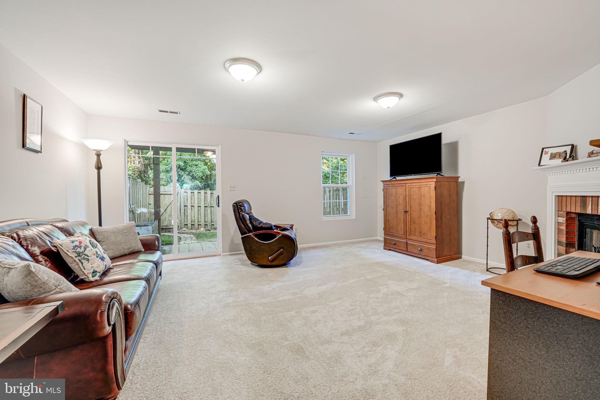 1839 Wigglesworth Way