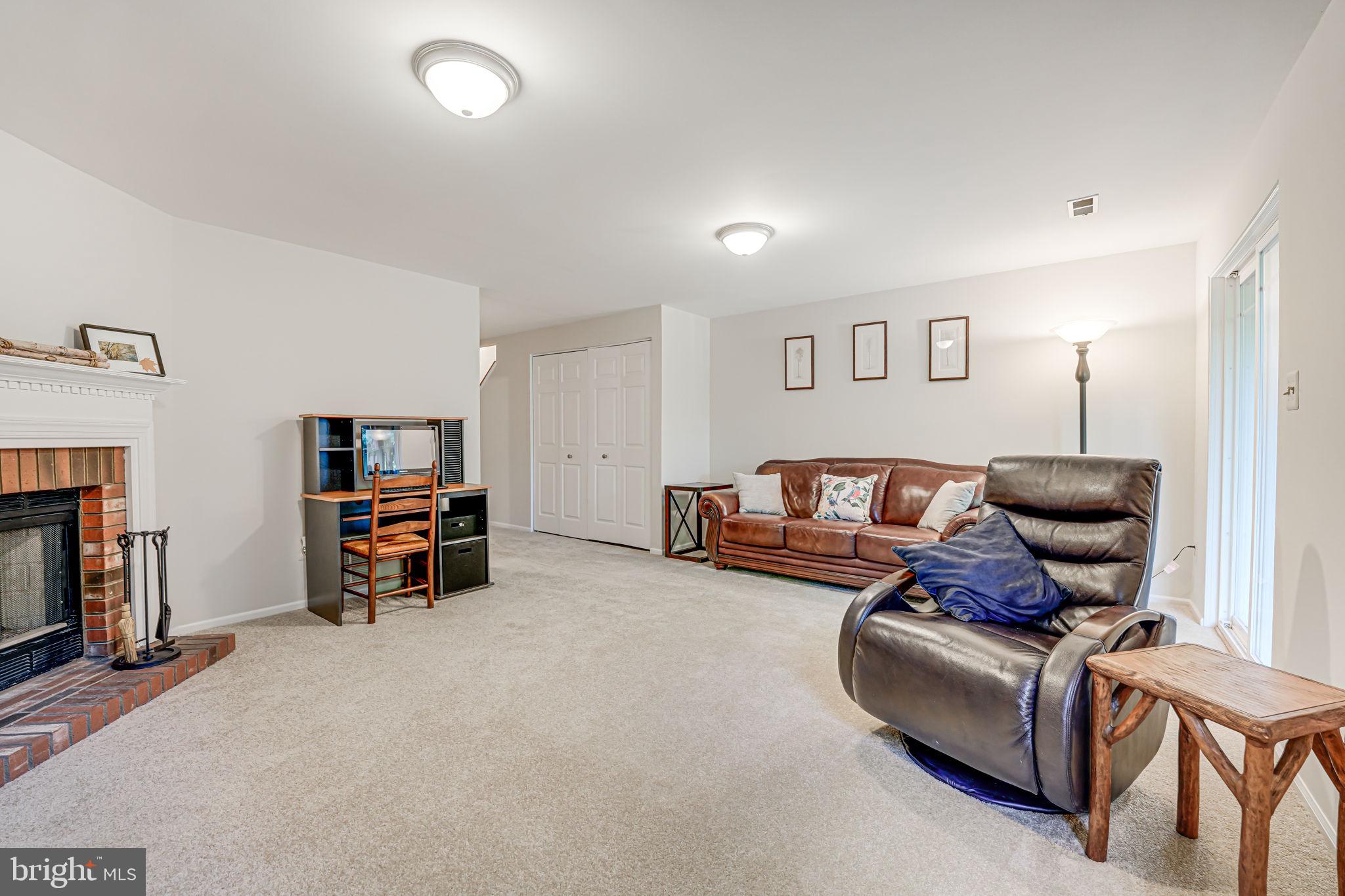 1839 Wigglesworth Way