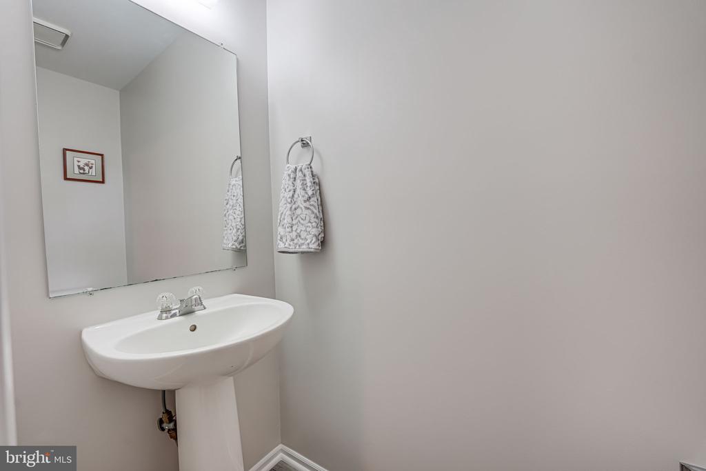 1839 Wigglesworth Way