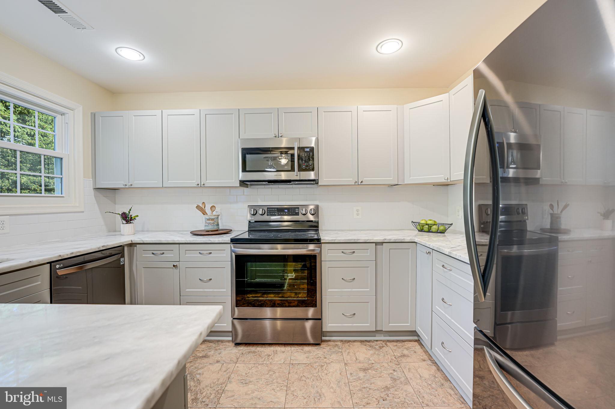 1839 Wigglesworth Way