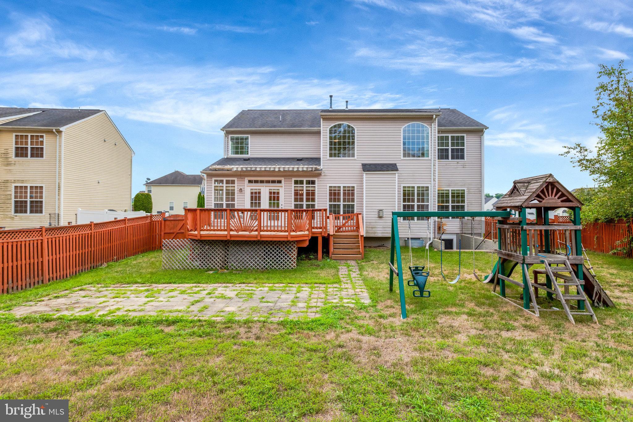 2861 Powell Dr