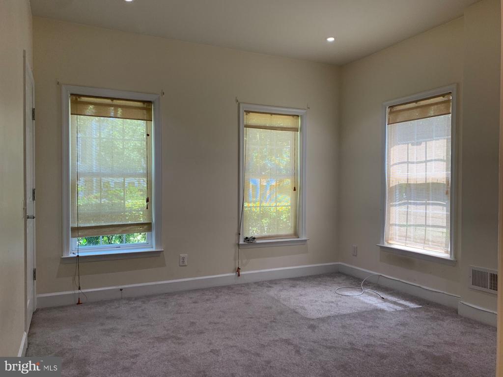 14836 POTOMAC BRANCH DR