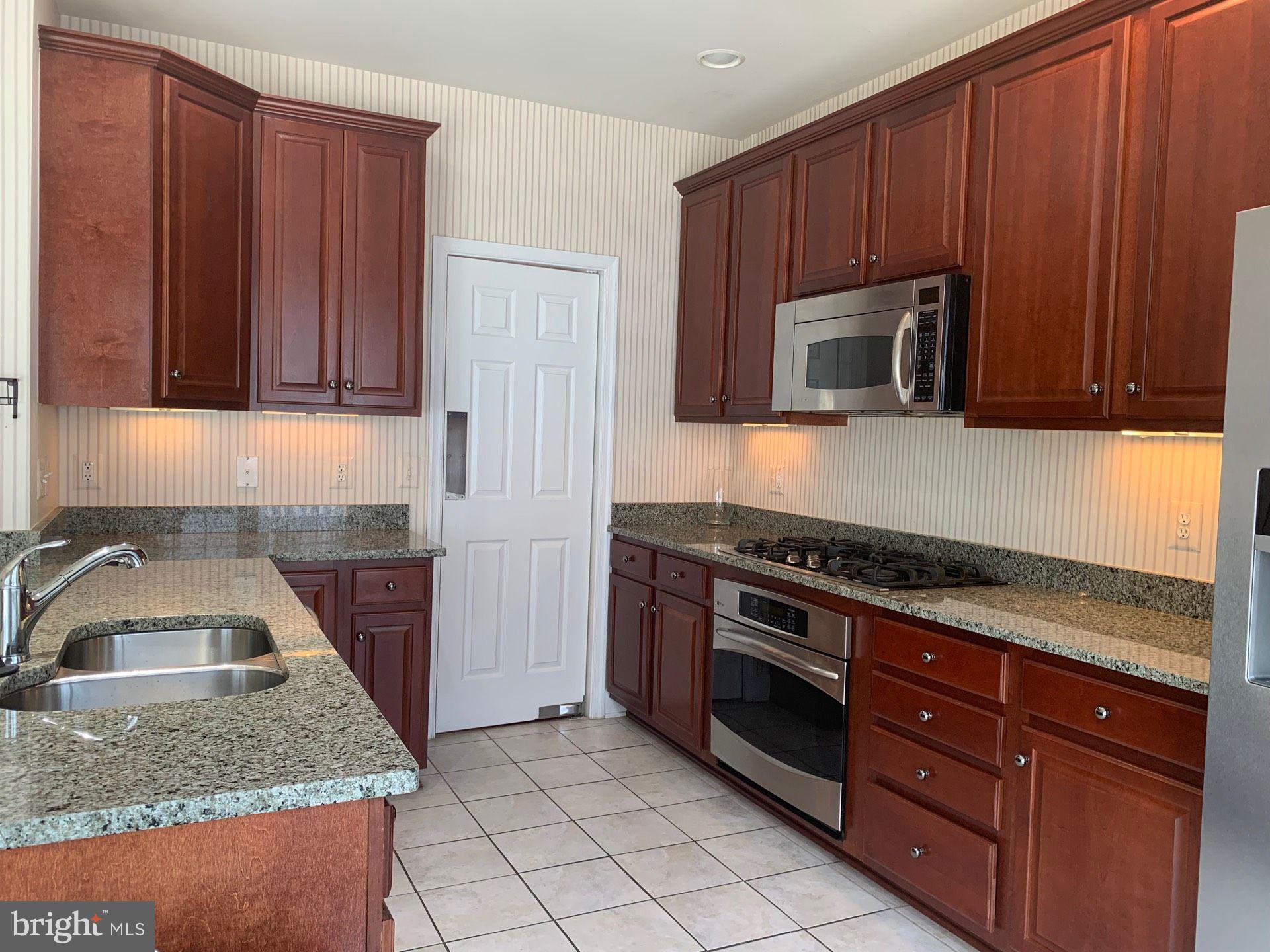 14836 POTOMAC BRANCH DR