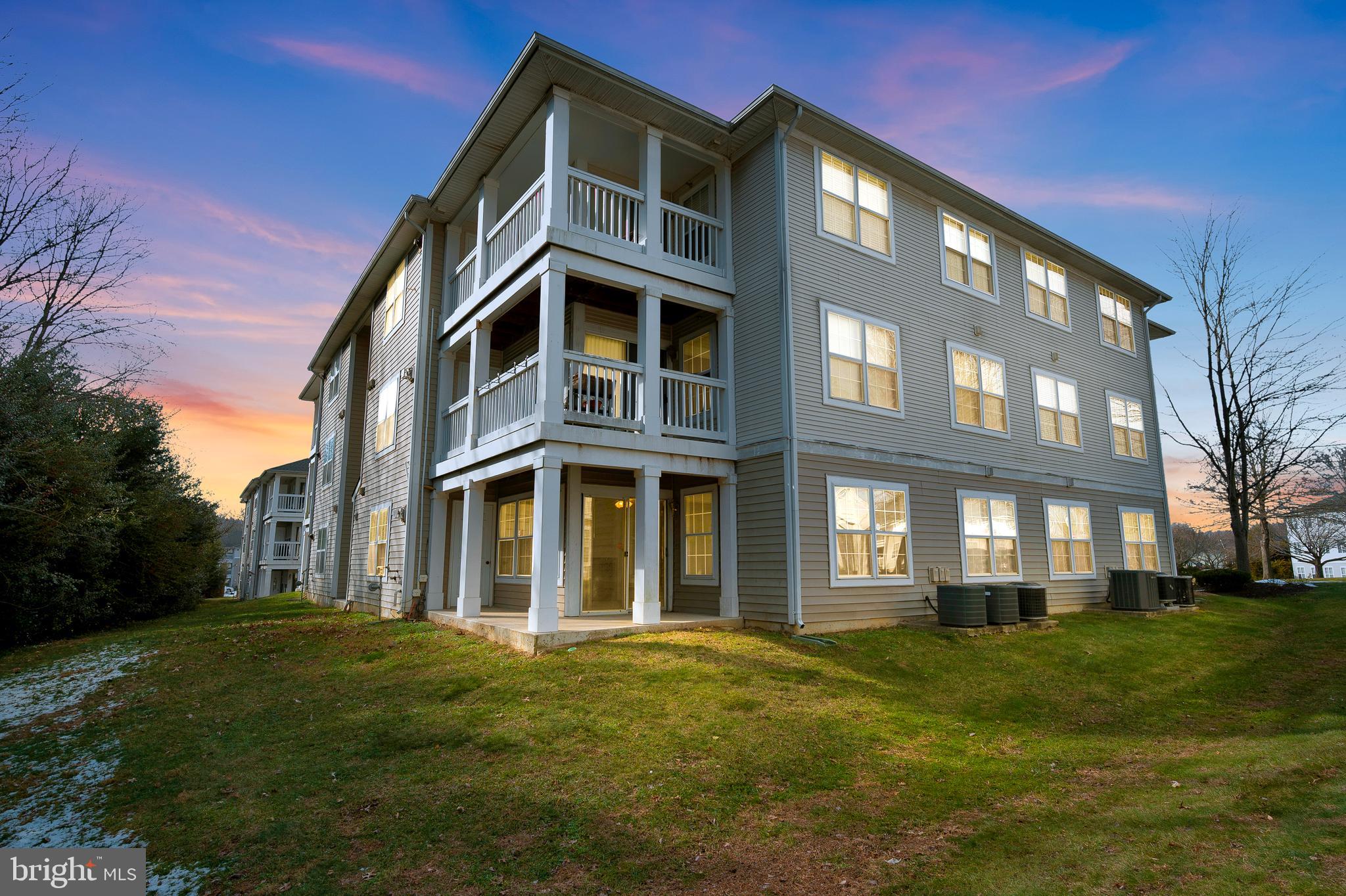 14188 CUDDY LOOP ##102