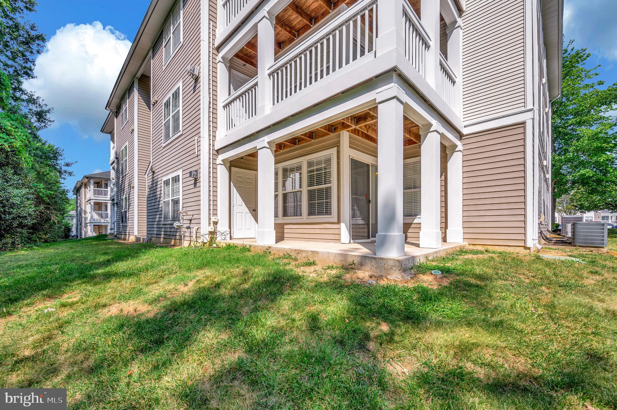 14188 CUDDY LOOP ##102