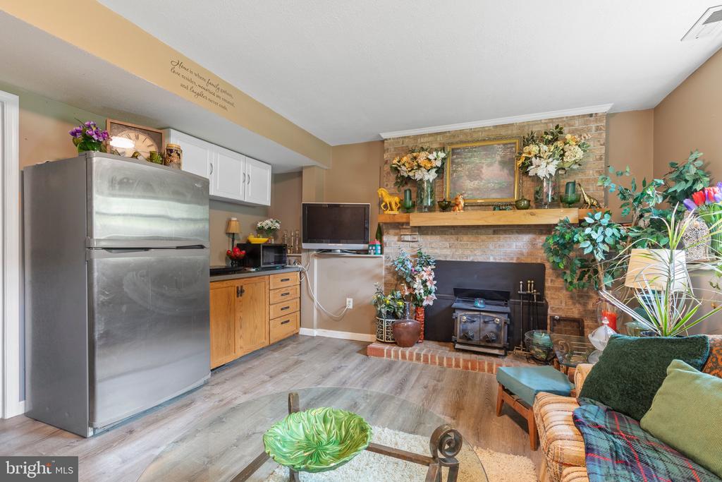 12525 Spring Dr