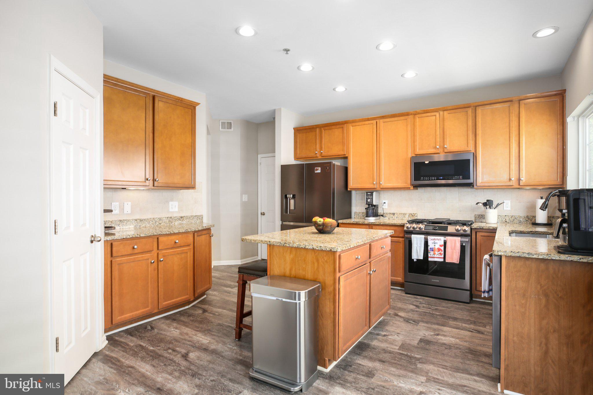 3476 Eagle Ridge Dr