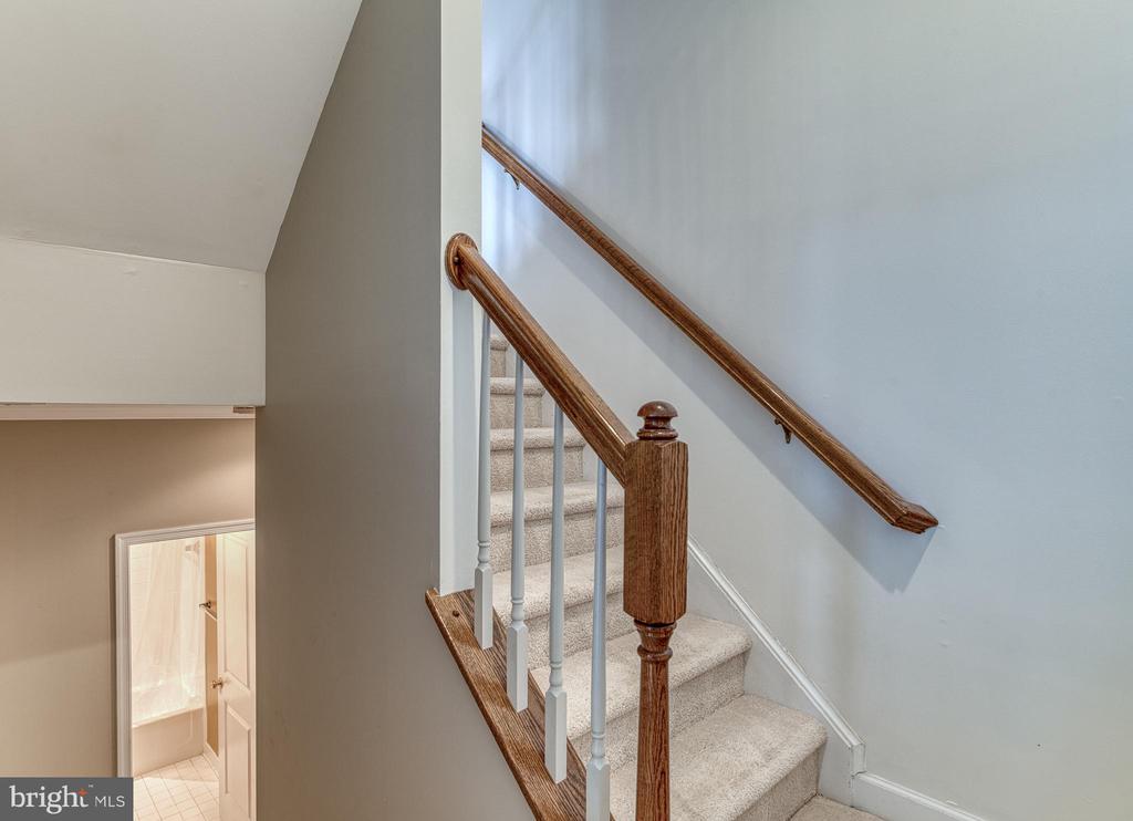 14103 CATBIRD DRIVE