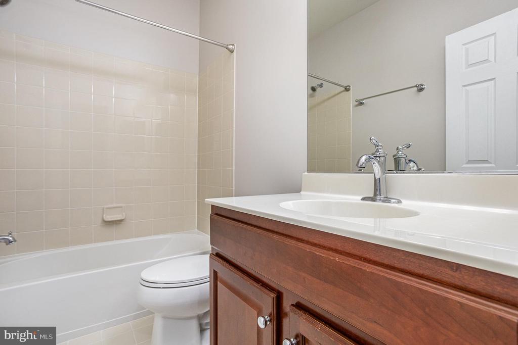 14896 Potomac Branch Dr #321a