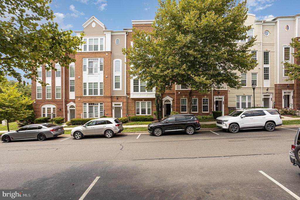 14896 Potomac Branch Dr #321a