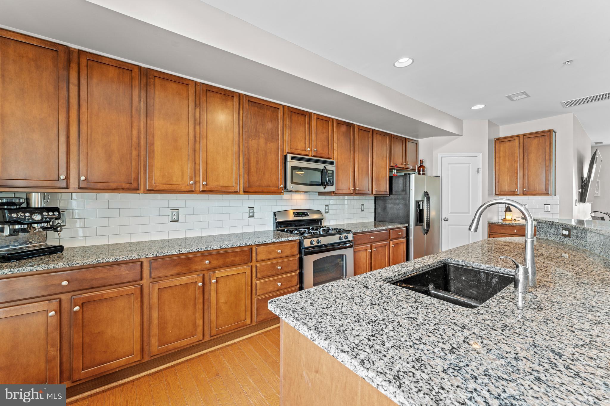 7808 CEDAR BRANCH DRIVE