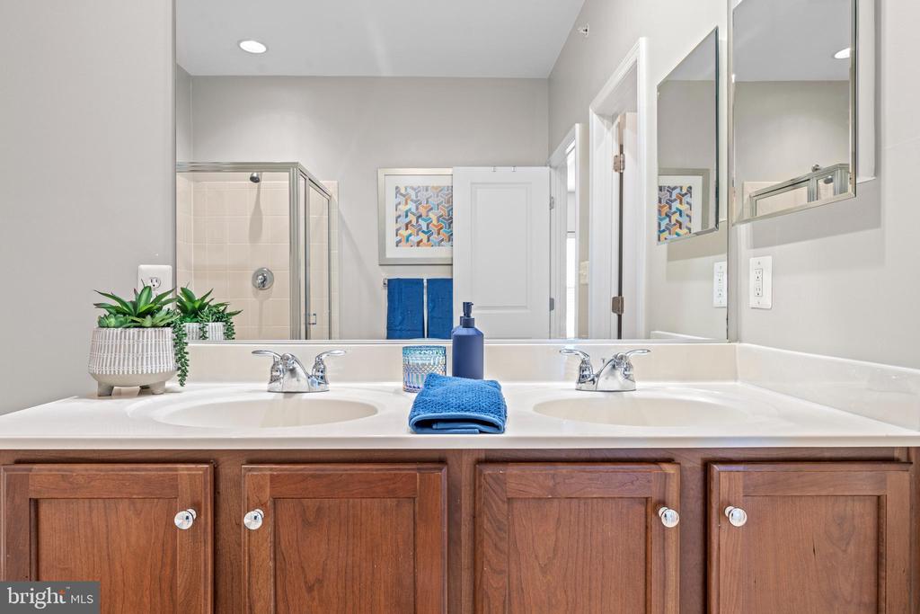 7808 CEDAR BRANCH DRIVE