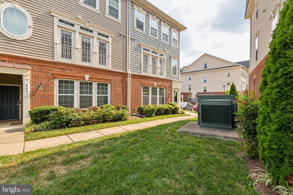 4841 Dane Ridge Cir