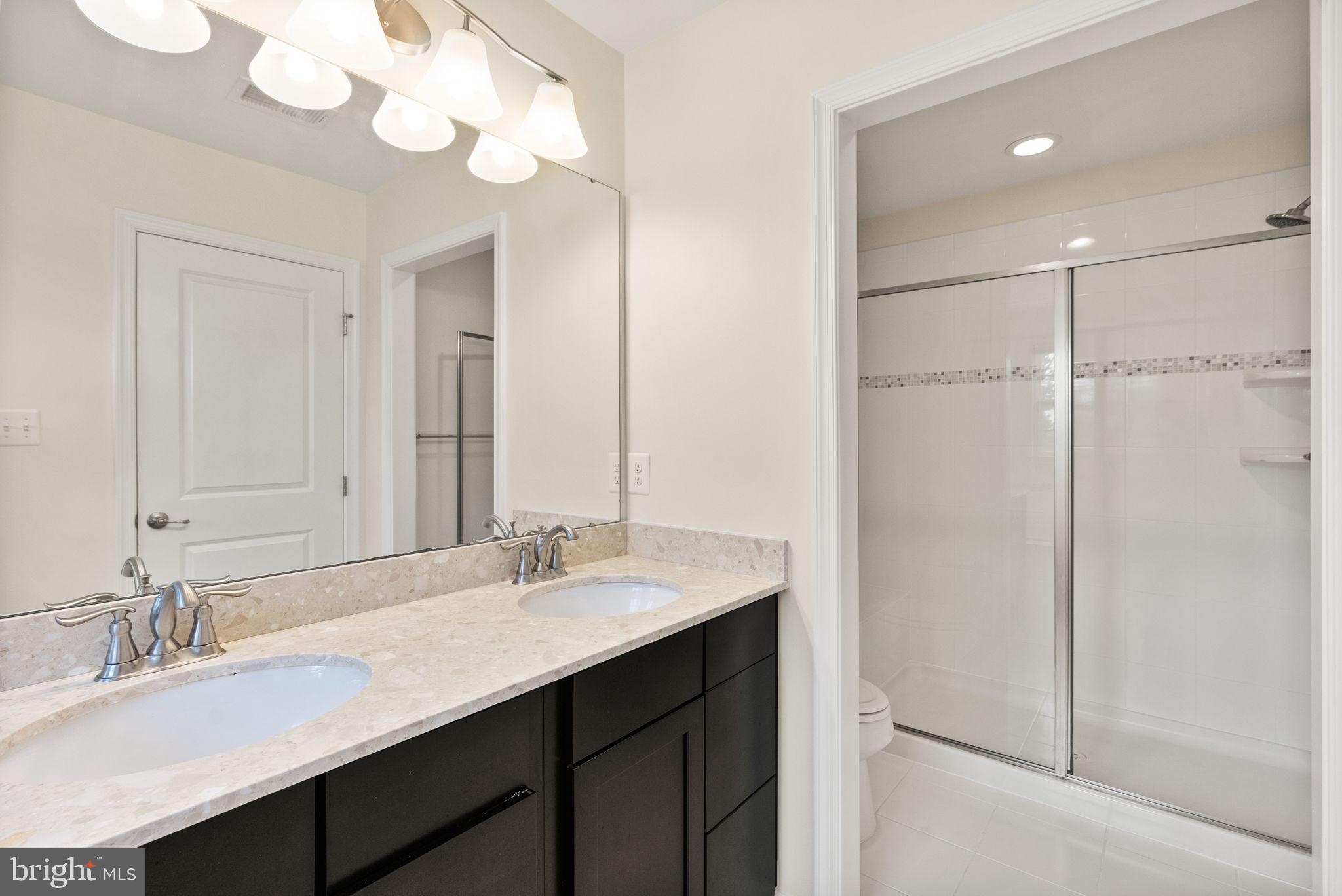 7034 DARBEY KNOLL DRIVE