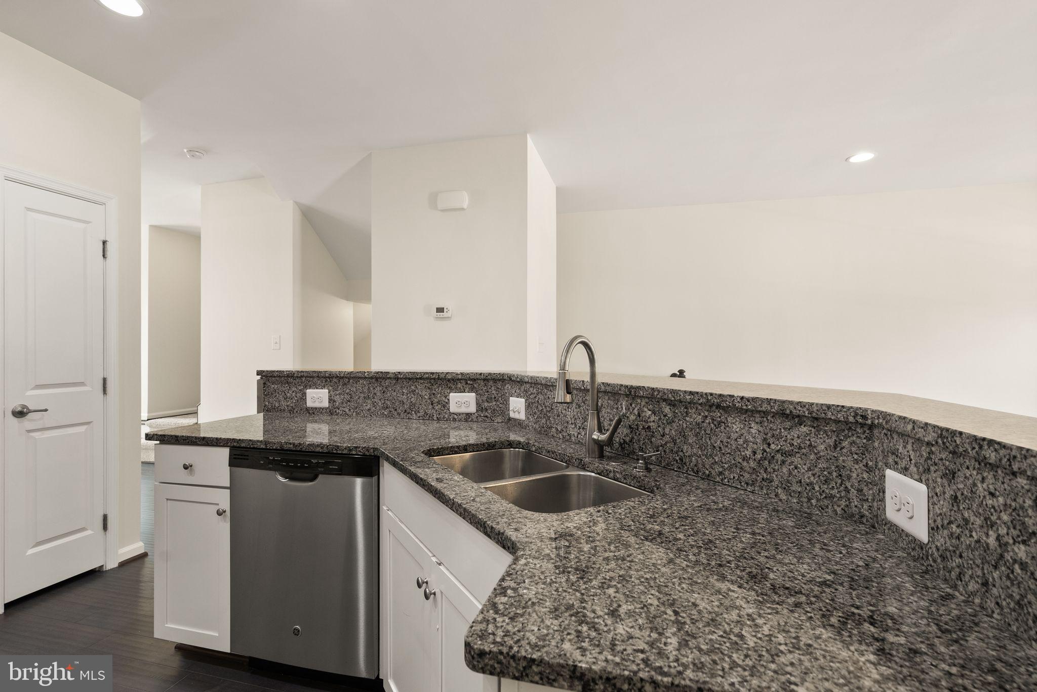 7034 DARBEY KNOLL DRIVE