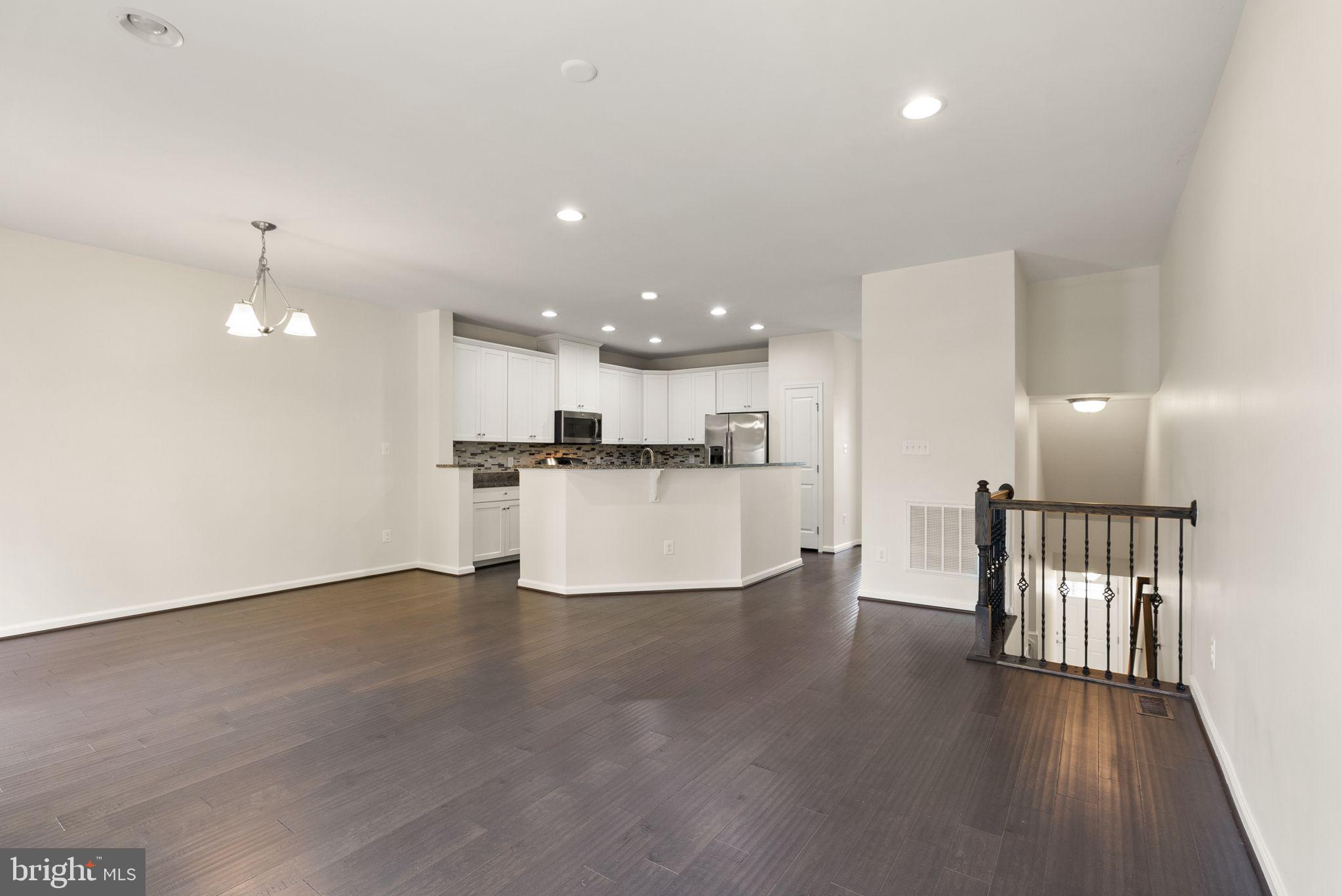 7034 DARBEY KNOLL DRIVE