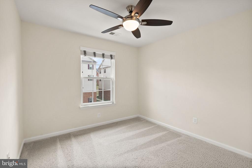 7034 DARBEY KNOLL DRIVE