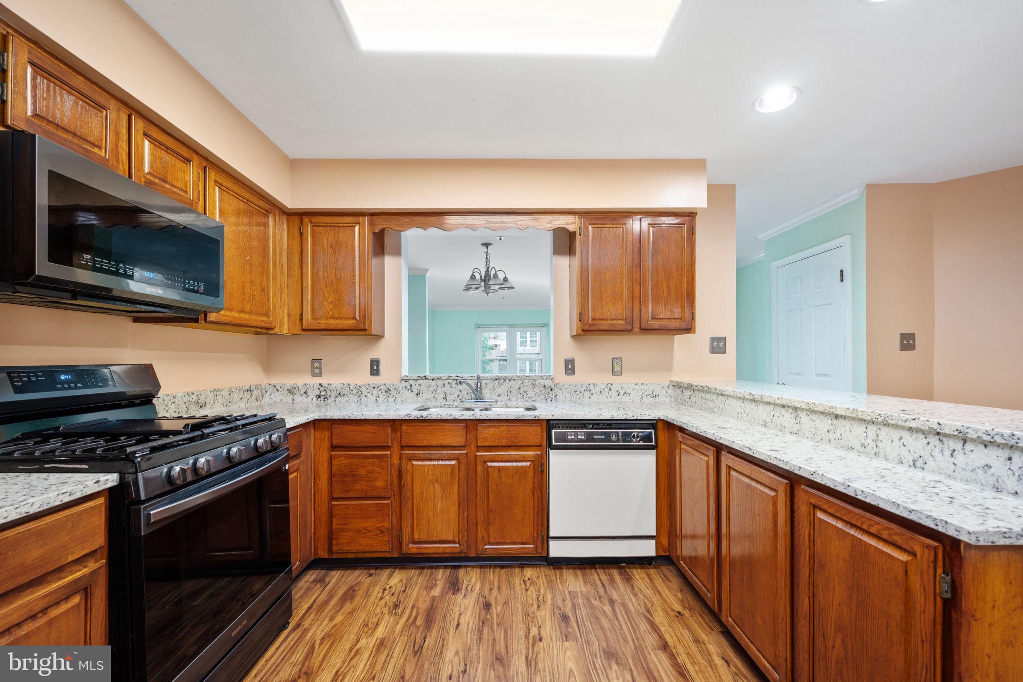 7882 Blue Gray Cir