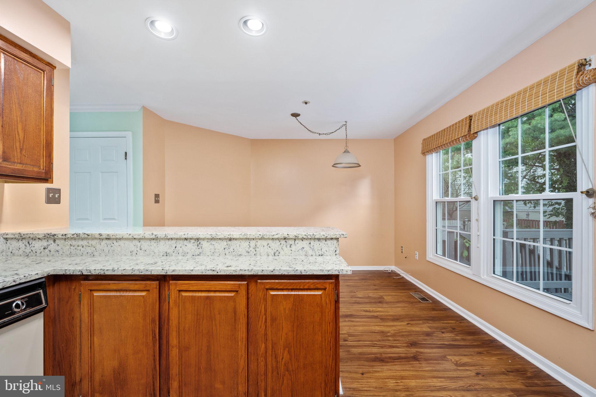 7882 Blue Gray Cir